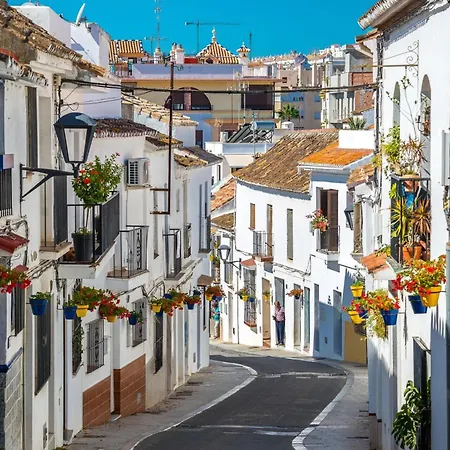 Sunset Golf Elegance - Happy Estepona