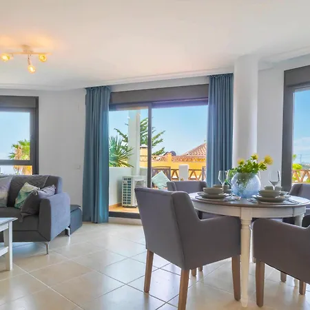 Sunset Golf Elegance - Happy Apartament
