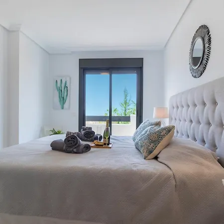 Apartment Sunset Golf Elegance - Happy *