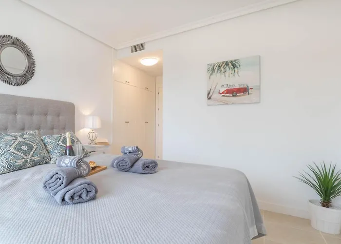 Sunset Golf Elegance - Happy