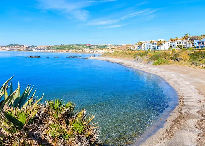 Sunset Golf Elegance - Happy Apartment